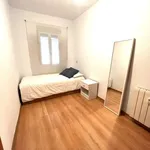 Rent 3 bedroom apartment of 90 m² in madrid