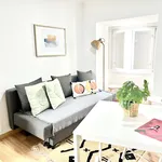 Rent 1 bedroom apartment of 30 m² in Lisbon