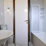 Rent 5 bedroom apartment in Rome