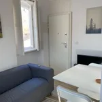 Rent 1 bedroom apartment in Lisbon