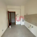 Affitto 3 camera appartamento di 120 m² in benevento