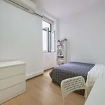 Rent a room in lisbon