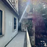 Rent 5 bedroom apartment of 100 m² in Milano