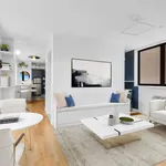 Rent 1 bedroom apartment of 60 m² in New York City