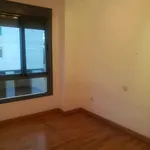 Alquilo 3 dormitorio casa de 123 m² en Sevilla