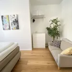 Miete 1 Schlafzimmer wohnung von 484 m² in vienna