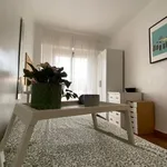 Rent 3 bedroom apartment in Valencia