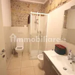 Rent 1 bedroom apartment of 45 m² in Verona