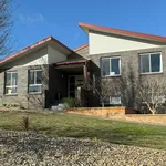 Rent 4 bedroom house in bungendore