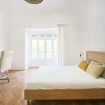 Rent a room in lisbon