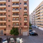 Rent 5 bedroom apartment in Valencia