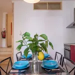 Rent 2 bedroom apartment of 80 m² in lisbon