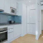 Rent 1 bedroom apartment of 538 m² in Málaga