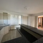 Rent 7 bedroom house of 150 m² in P