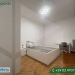 Rent 3 bedroom apartment of 85 m² in Milan