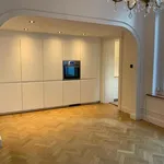 Rent 2 bedroom apartment in Ixelles