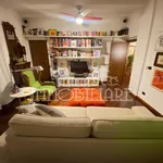 Rent 1 bedroom apartment of 100 m² in genova