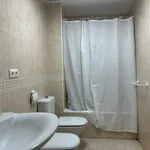 Alquilo 2 dormitorio apartamento de 75 m² en Jaén