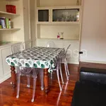 Rent 3 bedroom apartment of 95 m² in Milano