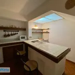 Rent 6 bedroom house of 420 m² in Rome