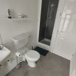 Rent 5 bedroom house in Swansea