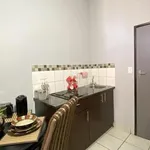 Rent 1 bedroom apartment in Johannesburg