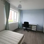 Rent 2 bedroom flat in Sheffield