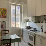 Appartement de 760 m² avec 1 chambre(s) en location à Marseille