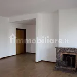 Rent 5 bedroom apartment of 220 m² in Bari