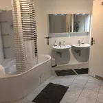 Rent 3 bedroom apartment in Frankfurt