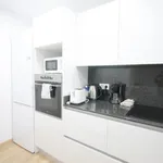 Rent 3 bedroom apartment of 10 m² in Barcelona