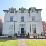 Rent 2 bedroom flat in Salford