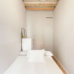 Rent 3 bedroom apartment in barcelona