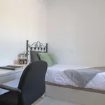 Rent a room in madrid