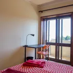 Rent 5 bedroom apartment in Porto