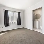 Rent 4 bedroom house in Waitākere Ranges