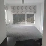 Rent 4 bedroom house in Porirua