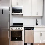 Rent 2 bedroom apartment in Brooklyn