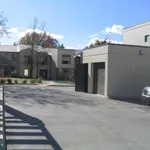 Rent 2 bedroom apartment in Australian Capital Territory 