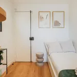 Rent 1 bedroom apartment of 11 m² in Paris