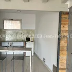 Appartement de 49 m² avec 2 chambre(s) en location à Tulette