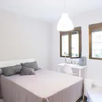 Rent a room of 80 m² in Madrid