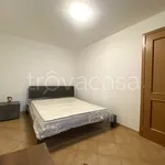 Affitto 4 camera casa di 132 m² in Forlì