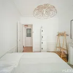 Rent 2 bedroom apartment of 474 m² in Paris