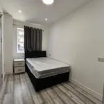 Rent 6 bedroom house in South East England