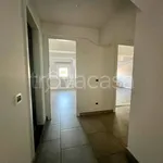 Affitto 5 camera appartamento di 145 m² in Roma