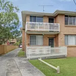 Rent 2 bedroom apartment in North Wollongong