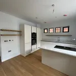 Rent 2 bedroom flat in Bradford