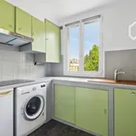 Appartement de 580 m² avec 1 chambre(s) en location à Paris