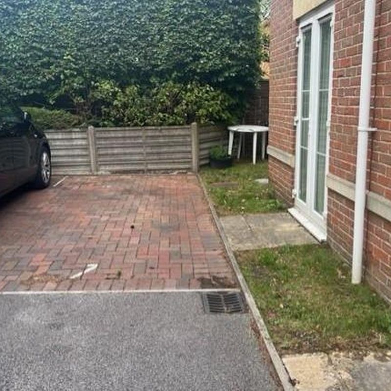 Flat to rent in Castlemain Avenue, Southbourne, Bournemouth BH6 Iford